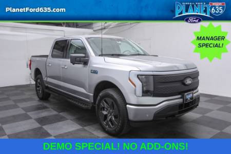 2025 Ford F-150 Lightning Flash