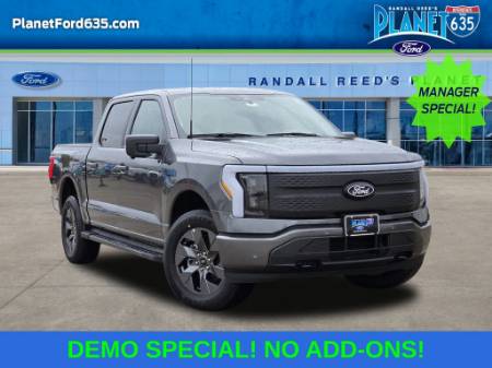 2025 Ford F-150 Lightning Flash