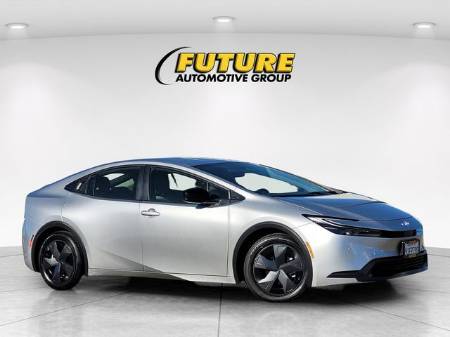2024 Toyota Prius LE