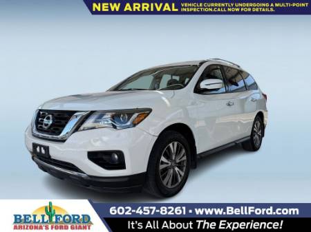 2017 Nissan Pathfinder SL
