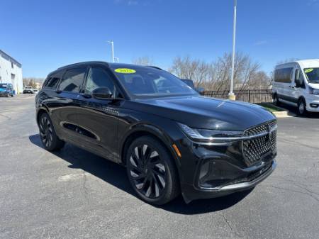 2025 Lincoln Nautilus Reserve