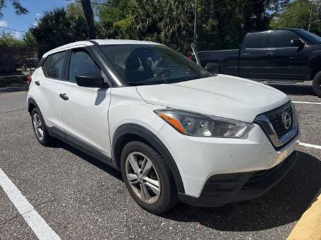 2020 Nissan Kicks S