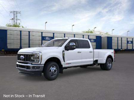 2026 Ford Super Duty F-350 DRW LARIAT