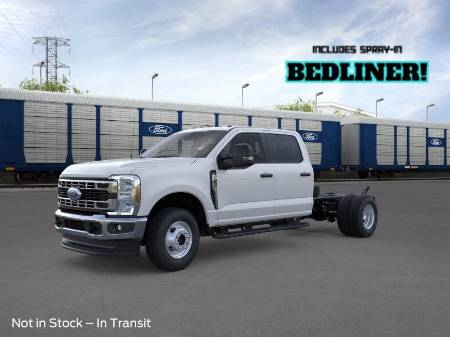 2026 Ford Super Duty F-350 DRW XL