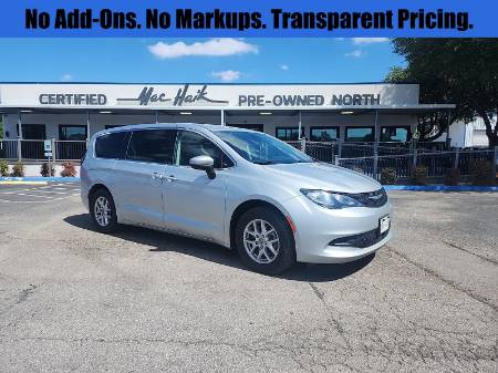 2023 Chrysler Voyager LX