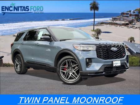 2025 Ford Explorer ST