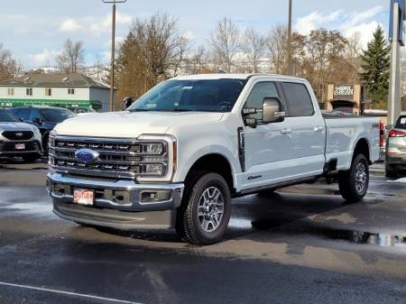 2026 Ford Super Duty F-350 SRW LARIAT