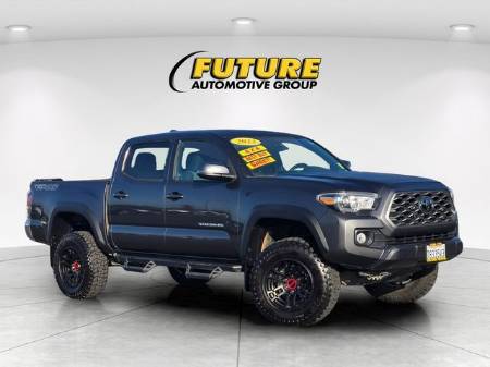 2023 Toyota Tacoma TRD OFF-Road