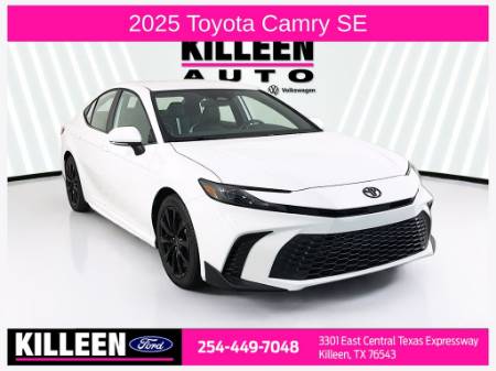 2025 Toyota Camry SE