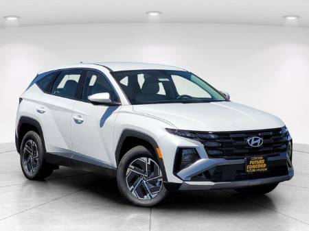 2026 Hyundai Tucson Hybrid Blue SE