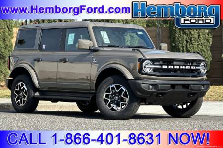2026 Ford Bronco Outer Banks
