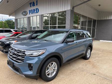 2026 Ford Explorer Active w/100A Pkg