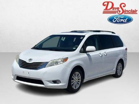 2014 Toyota Sienna XLE