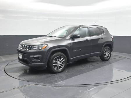 2020 Jeep Compass Latitude w/SUN/Safety Pkg