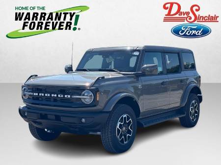 2026 Ford Bronco Outer Banks