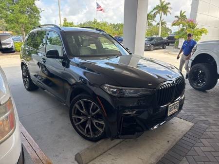 2021 BMW X7 M50i