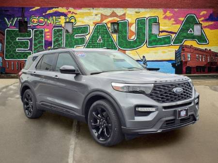 2023 Ford Explorer ST-Line