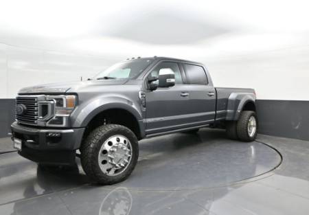 2022 Ford Super Duty F-450 DRW Platinum