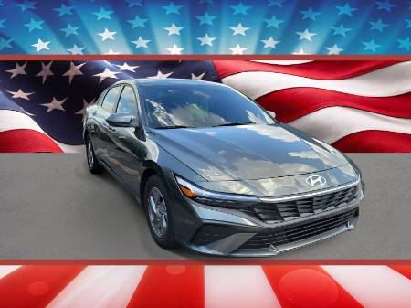 2025 Hyundai Elantra SE
