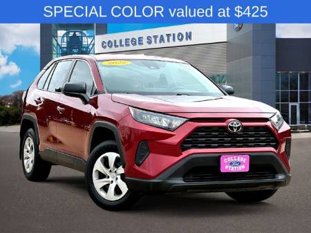 2022 Toyota RAV4 LE