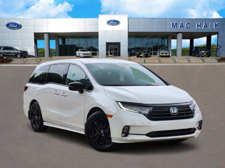 2024 Honda Odyssey Sport
