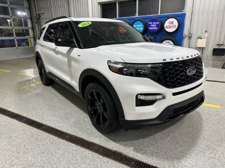 2024 Ford Explorer ST-Line