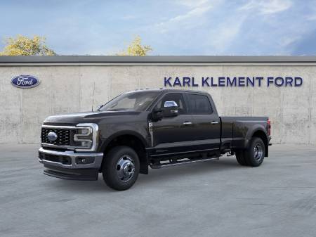 2026 Ford Super Duty F-350 DRW LARIAT