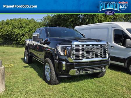 2024 GMC Sierra 2500HD Denali