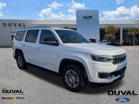 2023 Jeep Wagoneer Base