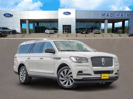 2023 Lincoln Navigator L Reserve