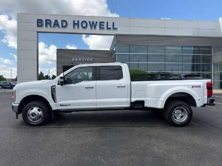 2023 Ford F-350 LARIAT