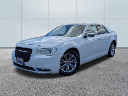 2016 Chrysler 300C 300C