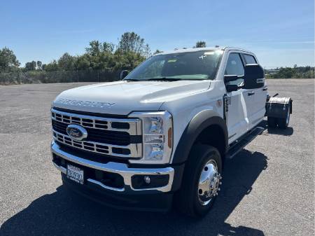 2024 Ford Super Duty F-550 DRW Chassis Cab XL