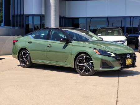 2026 Nissan Altima 2.5 SR