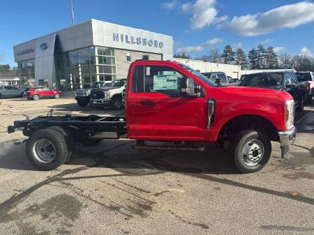 2026 Ford Chassis Cab F-350® XL