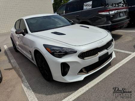 2022 Kia Stinger GT-Line