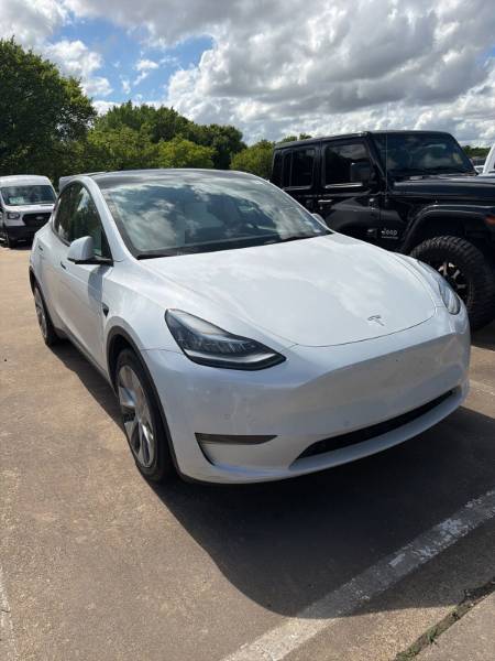 2022 Tesla Model Y Long Range