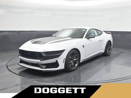 2026 Ford Mustang Dark Horse
