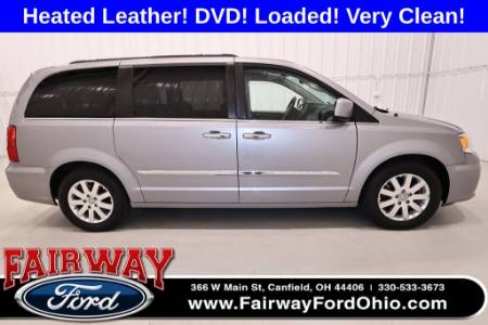 2016 Chrysler Town & Country Touring