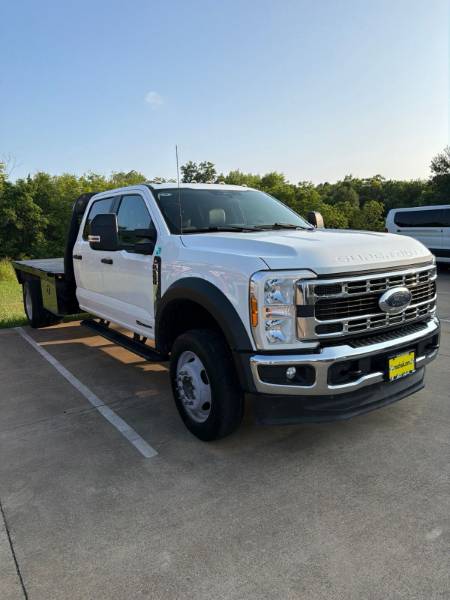 2024 Ford F-550SD XL