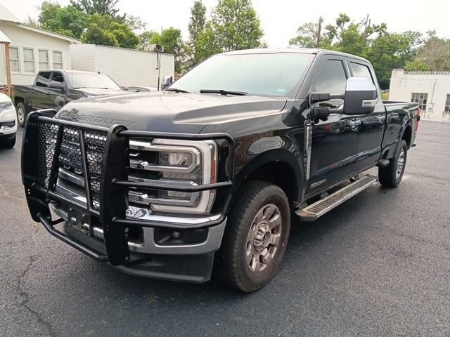 2025 Ford Super Duty F-350 SRW LARIAT