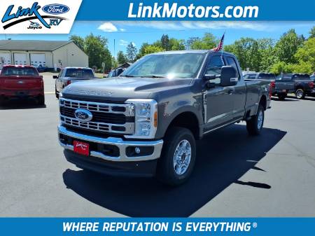 2026 Ford F-250 Super Duty XLT