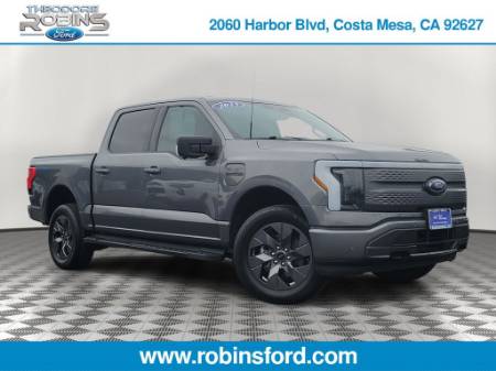 2023 Ford F-150 Lightning XLT