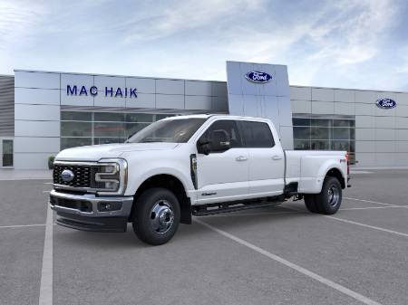 2026 Ford Super Duty F-350 DRW LARIAT
