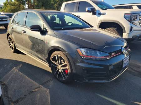 2017 Volkswagen Golf GTI Sport