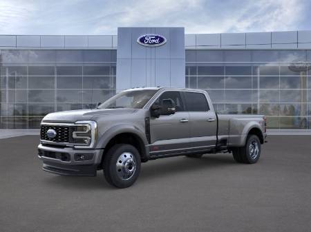 2026 Ford Super Duty F-450 DRW Platinum