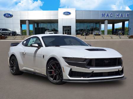 2026 Ford Mustang Dark Horse