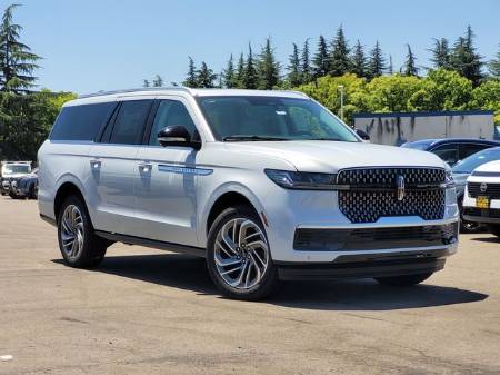 2026 Lincoln Navigator L Reserve