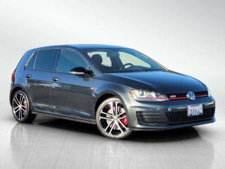 2017 Volkswagen Golf GTI Sport