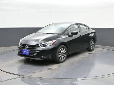 2023 Nissan Versa SV